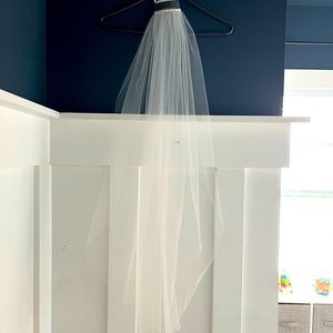 Truvelle Classic Veil - never worn